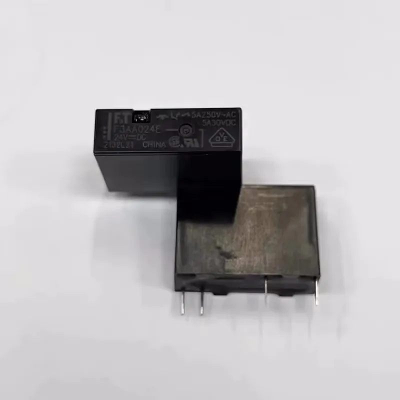 

F3AA024E 24VDC 4 pin relay