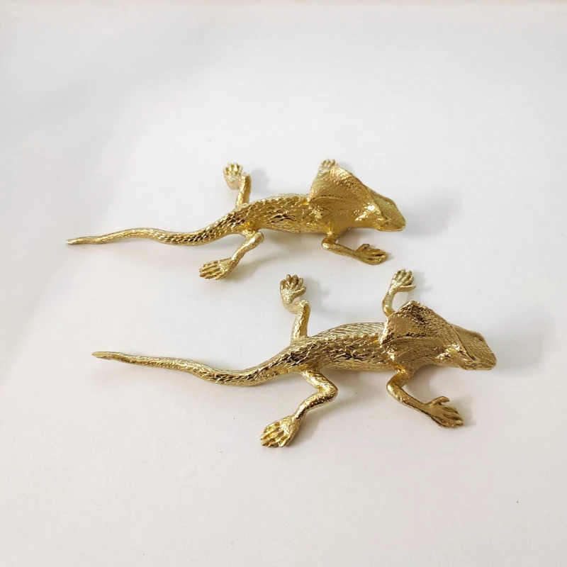 Hardware Single Hole Gold Solid Brass Furniture Animal Lizard Door Artistic Surface Cabinets Kitchen TV Cabinets Drawer Handles