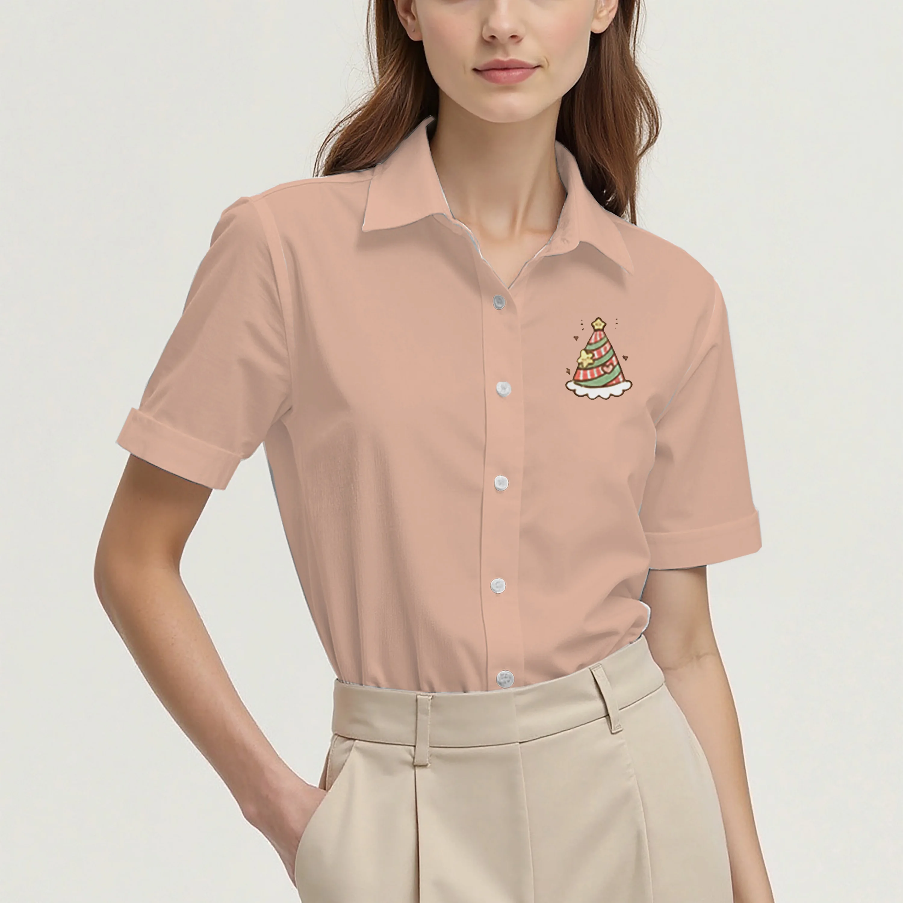 Women's casual short-sleeved printed shirt. The print is versatile and suits everyone, whether for commuting, dating, or outings