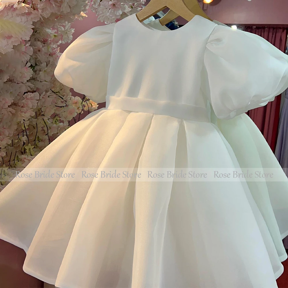 Flower Girl Dresses Ivory Organza Satin O Neck A Line   Gowns Short Belt Bow Buttons Puffy Sleeves Child Party Dress