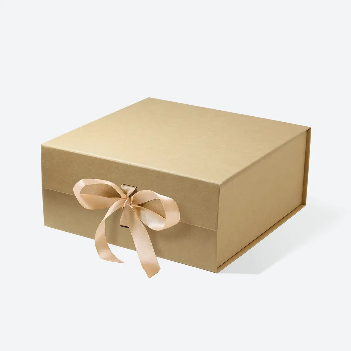 

Liyueyibox C5 Square Kraft Luxury Magnetic Closure Rigid Gift Box Custom Logo Wedding/Birthday/Baby gift/Packaging Eco-Friendly