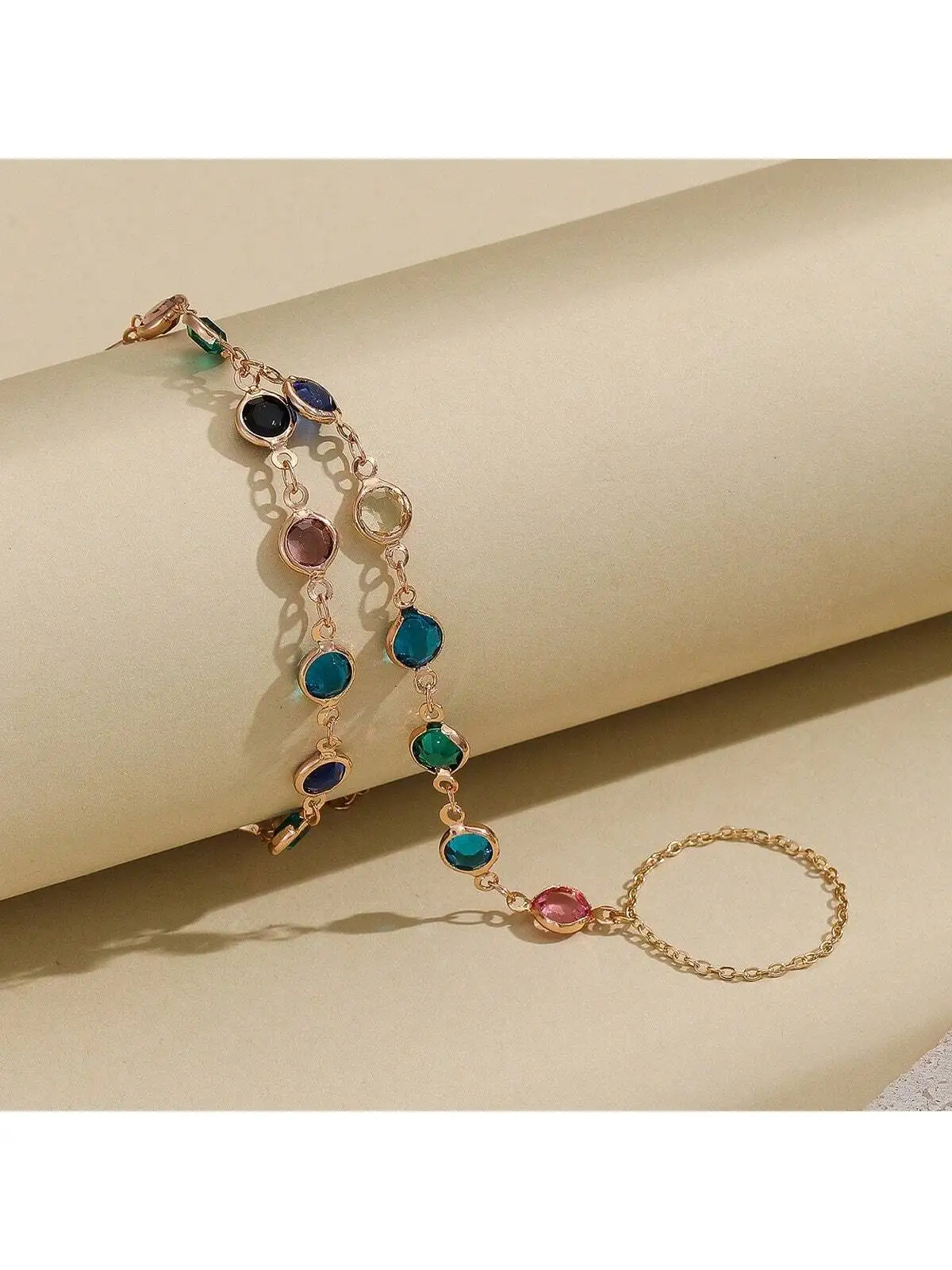 

Shiny Crystal Finger Chain Bracelet for Ladies And Girls Vintage Korean Design Beaded Party Jewelry Gift