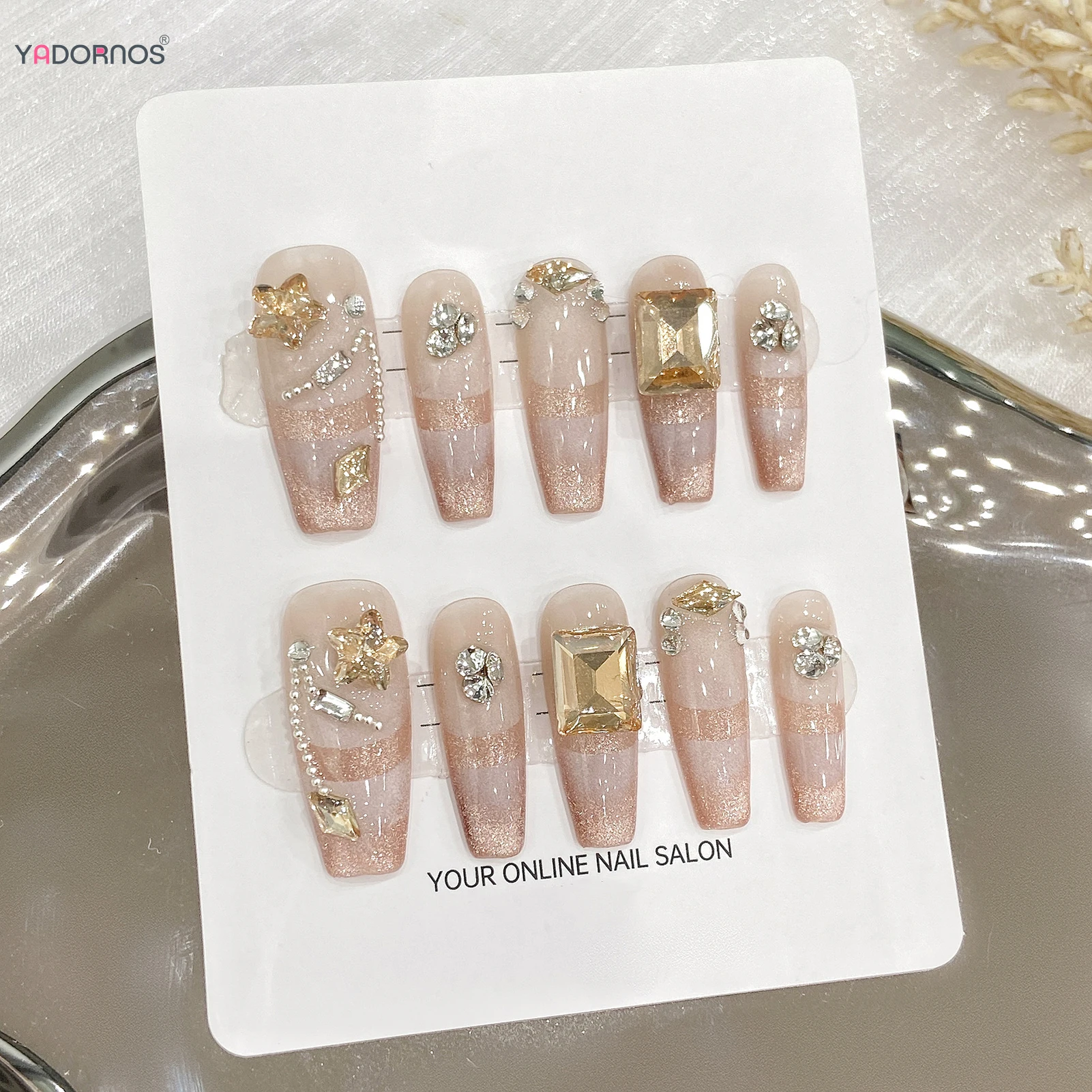 10 Stuks Handgemaakte Pers Op Nagels Nude Kleur Nep Nagels Cat 'S Eye Valse Nagels Lange Ballerina Draagbare Doe-Het-Zelf Manicure Diamanten Decor