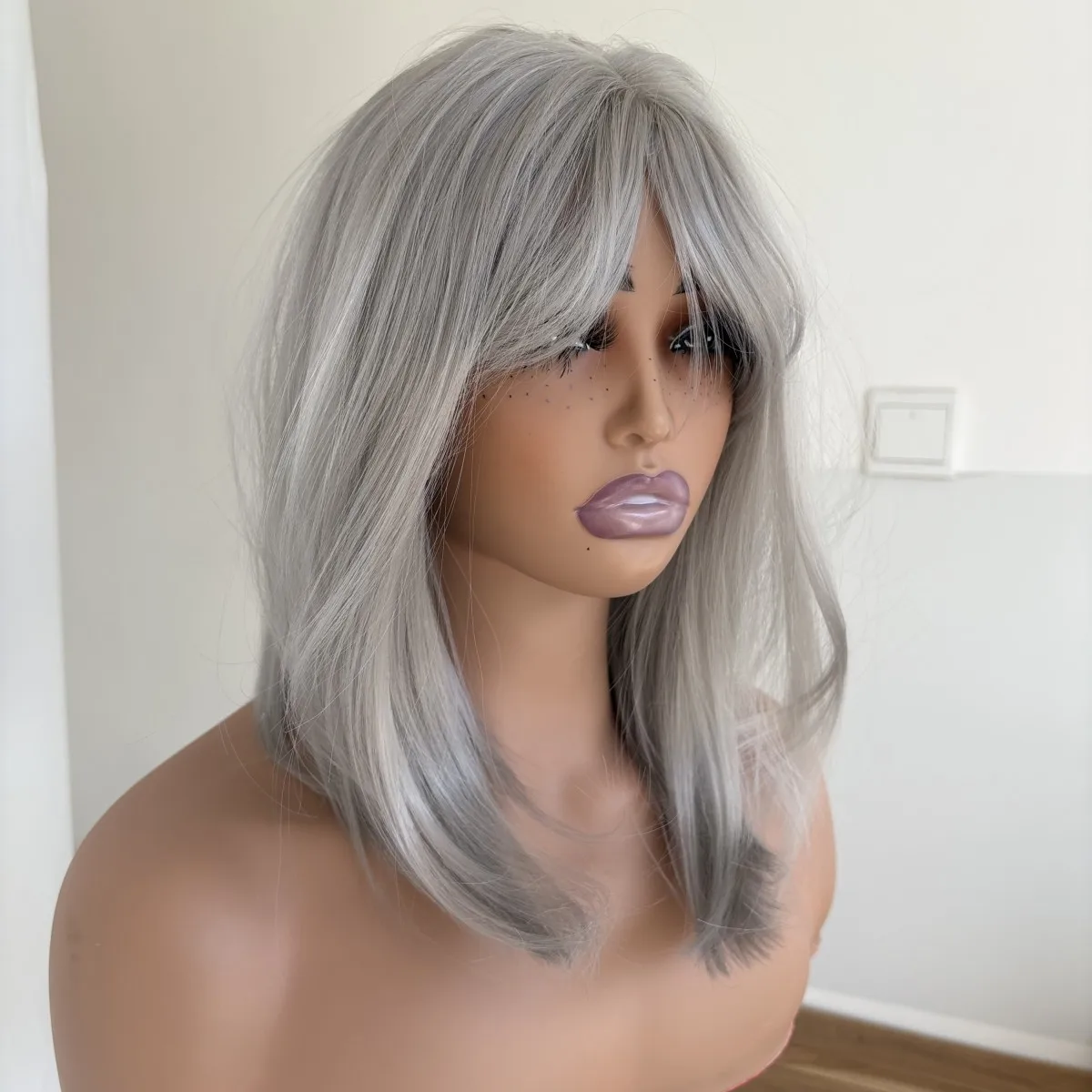 

Cosplay Wig With Fringe Grey Straight Synthetic Hair Heat Resistant