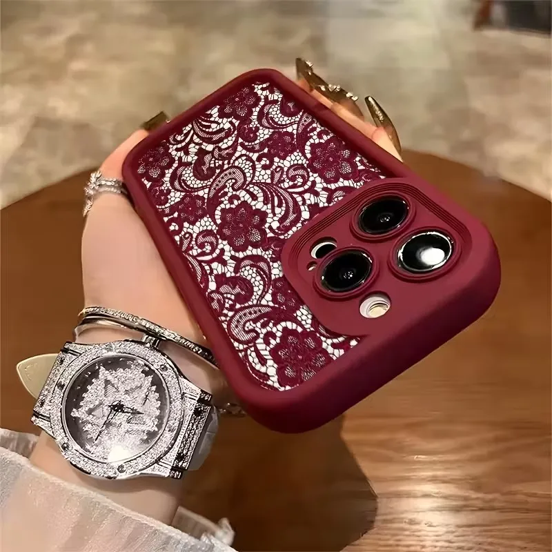 Fotografia 3: Capa de Celular Antichoque de TPU com Estampa de Renda Vermelha Moderna para iPhone 15 Pro, 17, 16, 14, 13, 12, 11 Pro Max, XS, XR, 7, 8 Plus, SE2, 16E, 17 Air