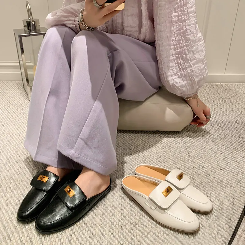 Soft Genuine Leather Closed Toe Spring Summer Woman Mules With Metal Lock Size 33-41 Slip-on Slippers Women Slides Flat Shoes