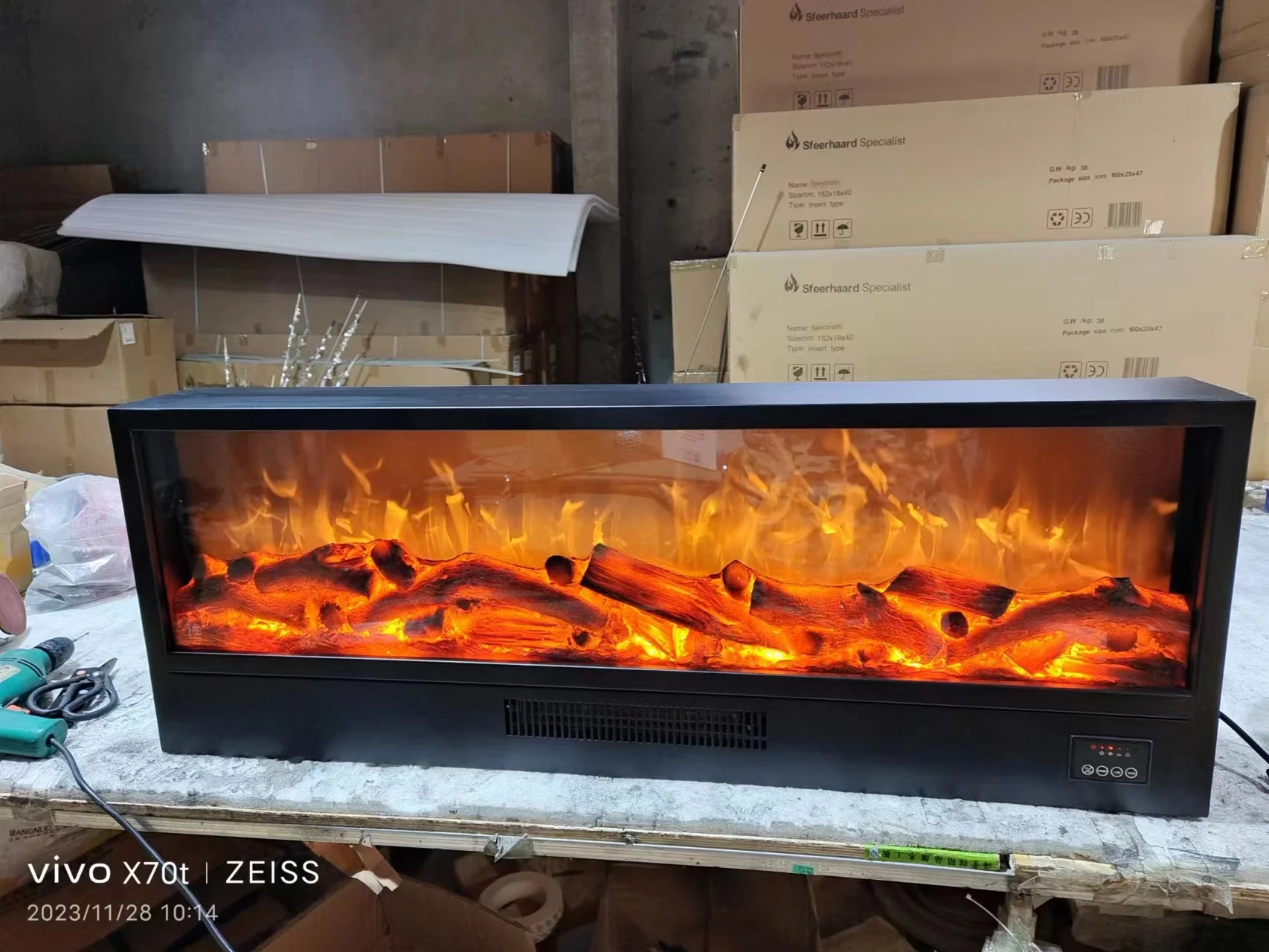 Modern LED Electric Fireplace Insert 100*15*40cm With Remote Control For Home Or Hotel Use