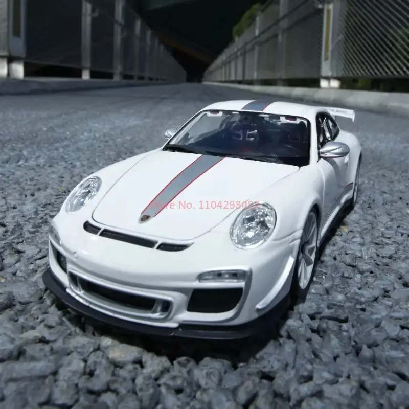 Nowy Bruago 1:18 Porsche 911 GT3 RS4.0 Biały Niebieski Odlewany Stop Miniaturowy Model Samochodu Kolekcja Statyczny Wystrój Męskie Samochody Zabawki Prezenty