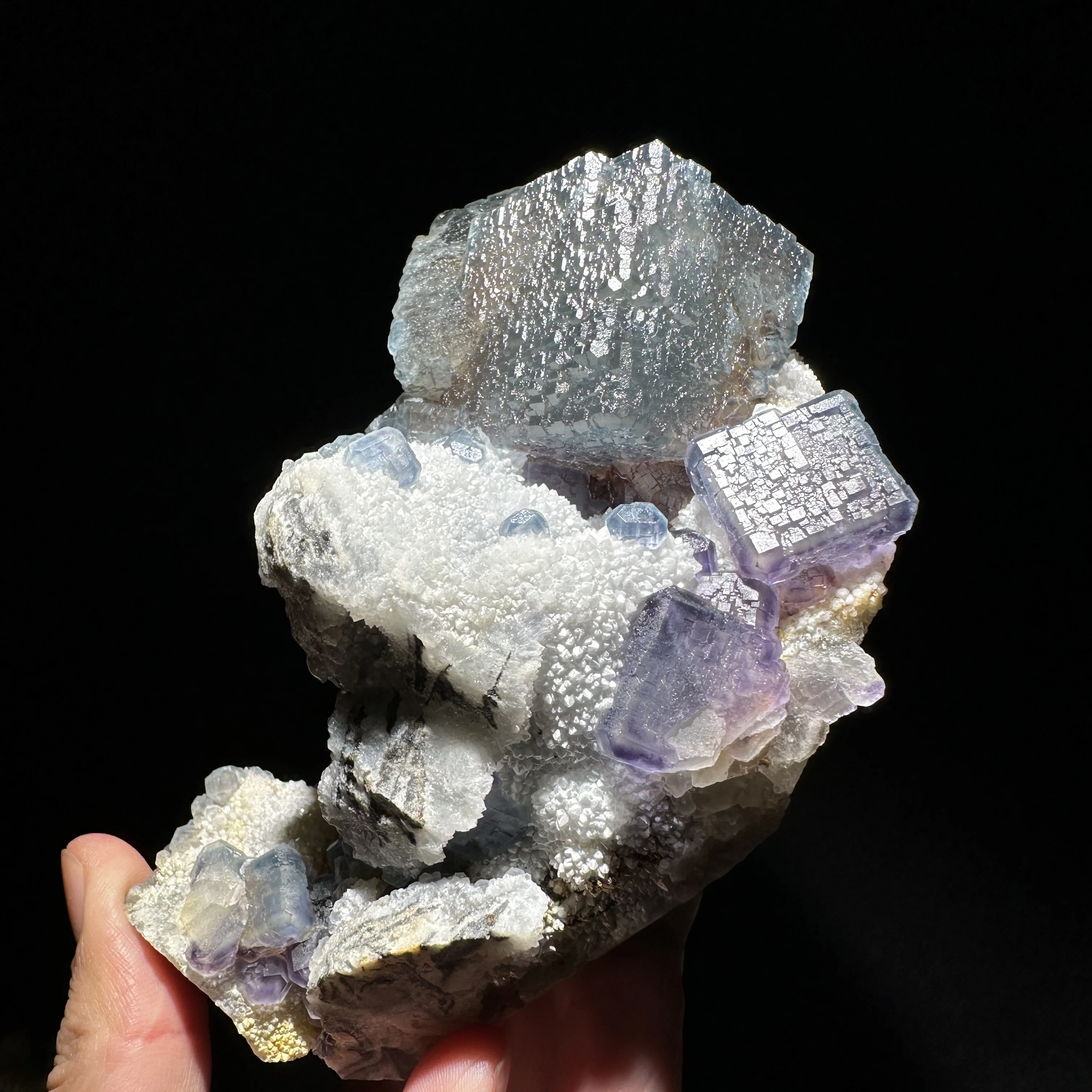 

Natural Fujian Blue-Green Morandi Fluorite Sphalerite Symbiosis Specimen Shiny Crystal Mineral Cluster Healing Stone Home Decor