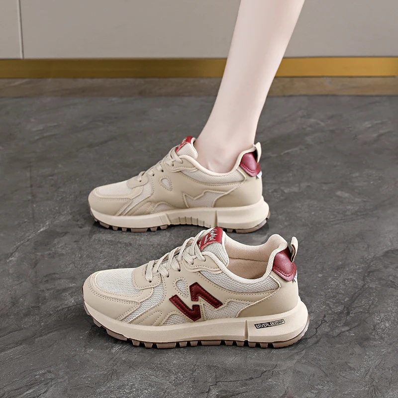 

2026 Spring New Fashion Versatile Thick Soles Platform Breathable Casual Sports Shoes for Women (Father Shoes)