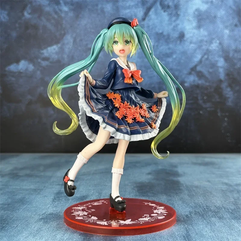 

New 19CM Hatsune Miku Four Seasons Maple Leaf Dress Cute Anime Peripheral Desktop Case Figure Ornament Gift