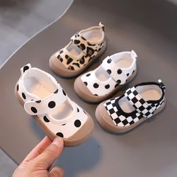 Chaussures simples pour enfants, chaussures d'intérieur en tissu à semelle souple pour garçons et filles, printemps, nouveau