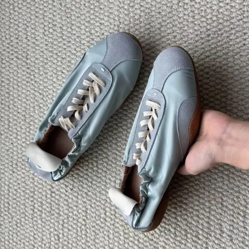 2026 New Luxury Sports Shoes Man Anti-Slip Athletic Men Shoes Top Quality Indoor Gym Shoes Men Big Size 46 Man Gym Training Shoe