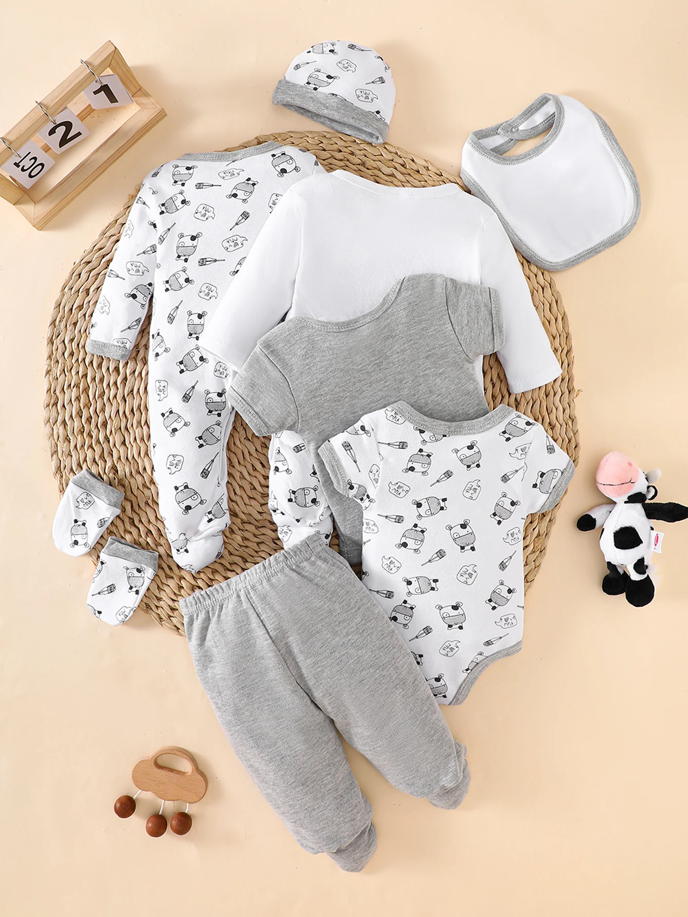 Newborn Baby 8-Piece Layette Set 100% Cotton Cute Grey Bear Print Infant Romper Bodysuit Hat Bib Outfit Soft Breathable Gift Clo