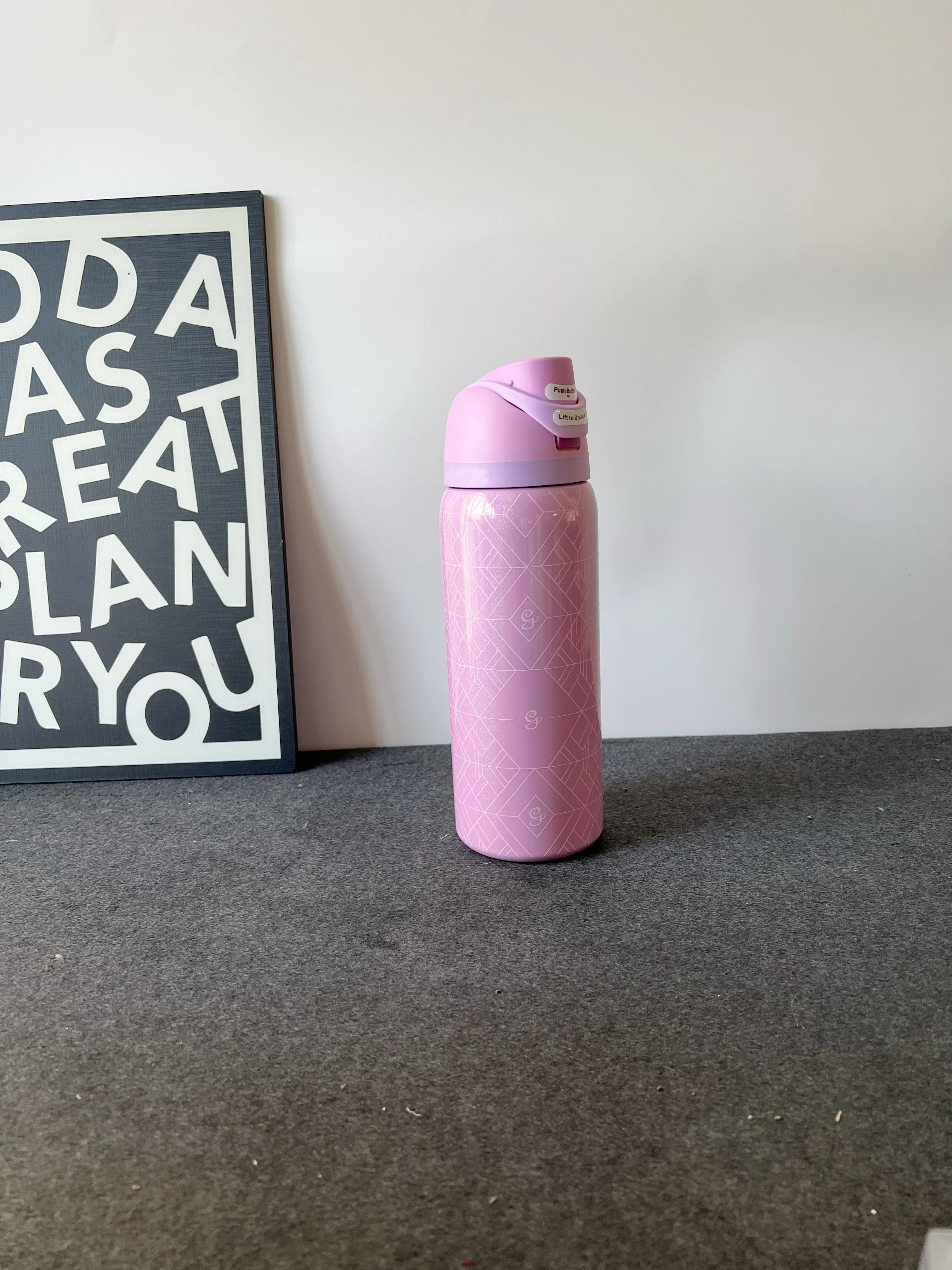 

32 унции Изолированная соломенная чашка из нержавеющей стали Спортивная бутылка для воды Изолированная вакуумная чашка для воды Двойная бутылка для питья Офисная чашка для воды Розовая бутылка для воды