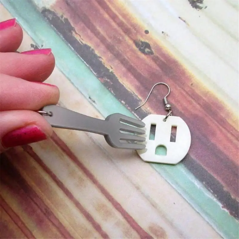 Quirky Mismatched Ear Accessories With Electrical Plug And Cutlery Charm Novelty Gift Notion