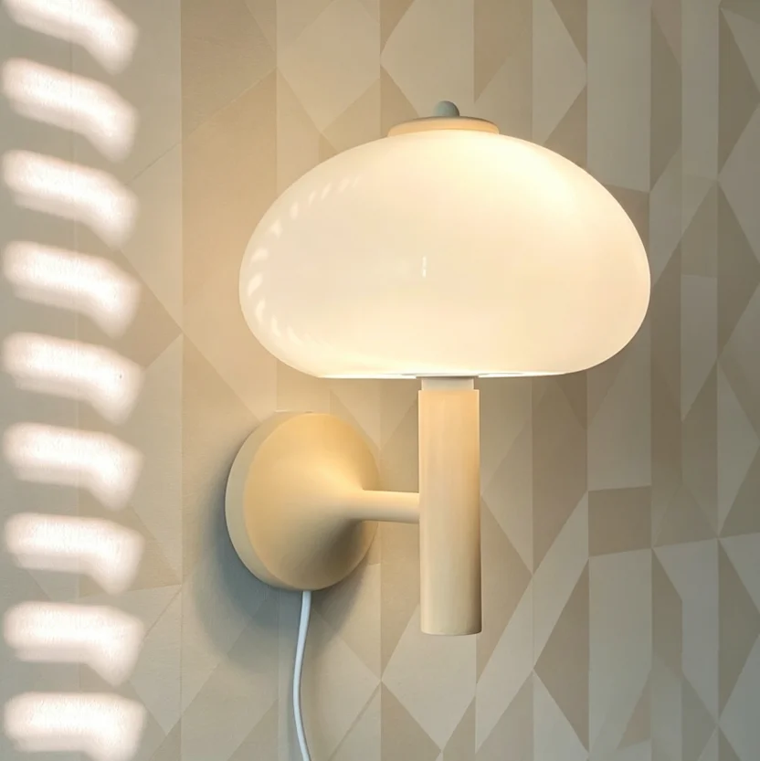 Nordic Mushroom Glass Wall Lamp White Cute Wall Lights Living Room Bedroom Kid's Room Wall Light for Room Decor Fixture LED lamp