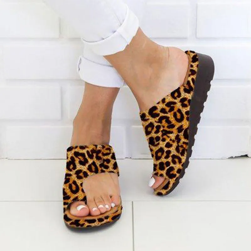 New Women Slippers Flat Sole Casual Soft Big Toe Foot Sandal Women Shoes Comfy Platform Orthopedic Bunion Corrector
