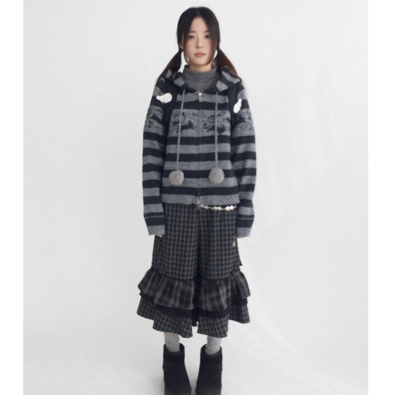 Retro Plaid Brushed Hem Ruffle Women's Mid-Length Pants Autumn New Design Lace Splicing A-Line Wide-Leg Cropped Pants Ladies