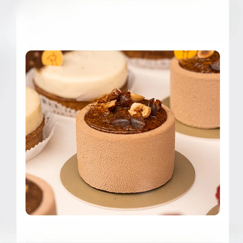 

French master PH cooperation hazelnut cake mold