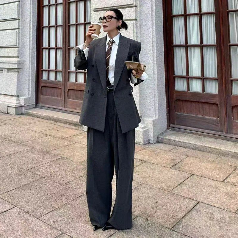 

Fashionable Woolen Suit Jacket with Double Row of Buttons And Wide Leg Floor Length Casual Pants Straight Shoulder Neutral Style