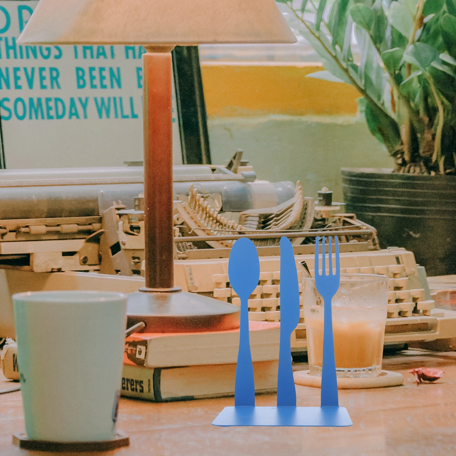 2pcs Decorative Metal Book Stands Iron Desktop Organizers Multi-Function Bookends For Study Office Home Decor