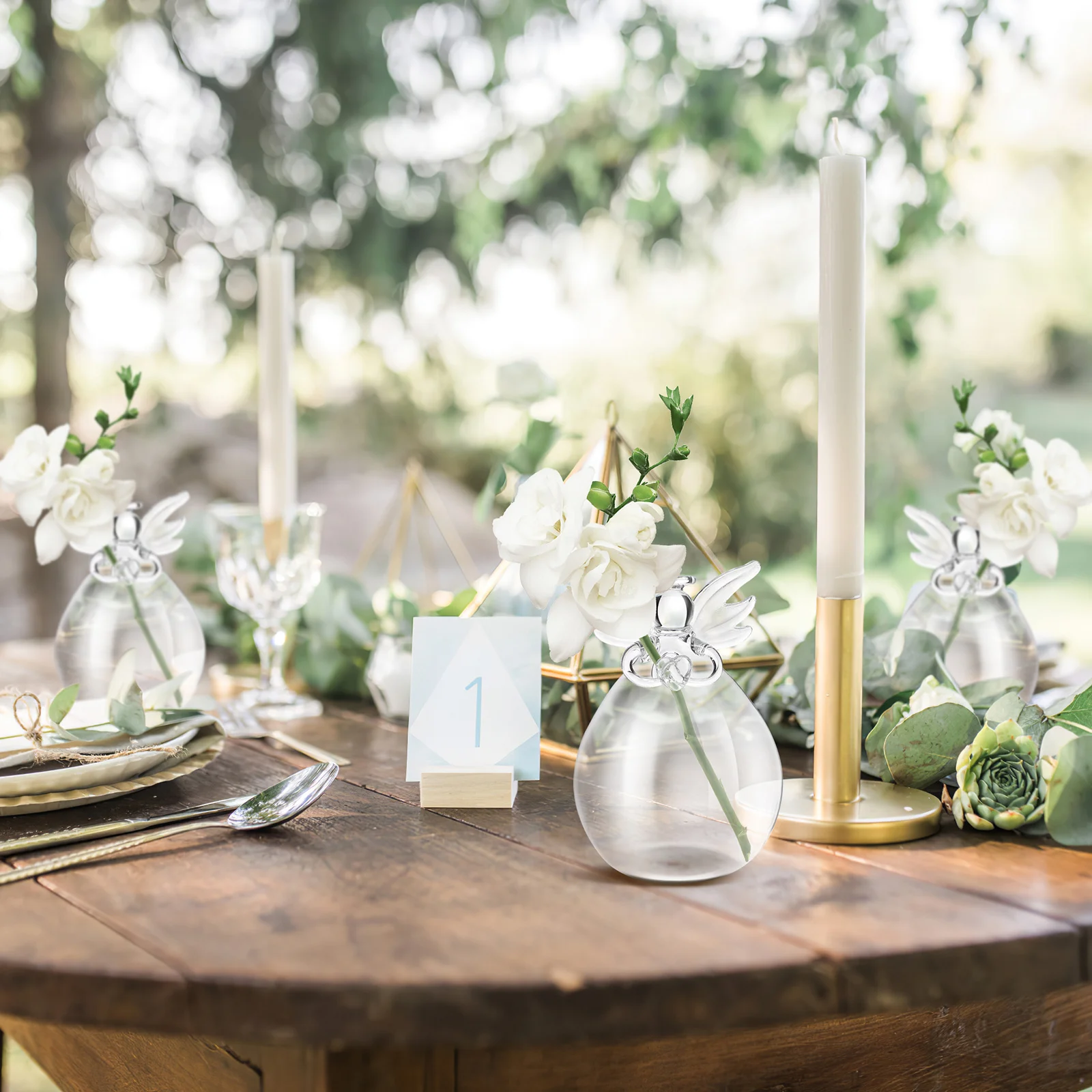 

2Pcs Creative Glass Vase Refined Shape Premium Material Home Decor Tulips Roses Hydroponic Flower Container Elegant Design