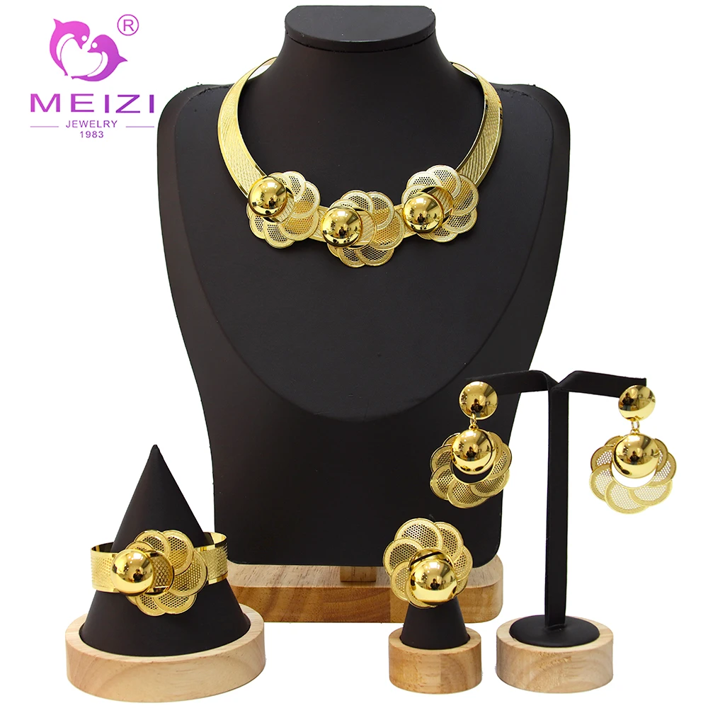 

Real Brazilian Gold Plated Jewelry Set for Women Wedding Party Big Bracelet Earring Ring Personality Design Jewelry Pendant