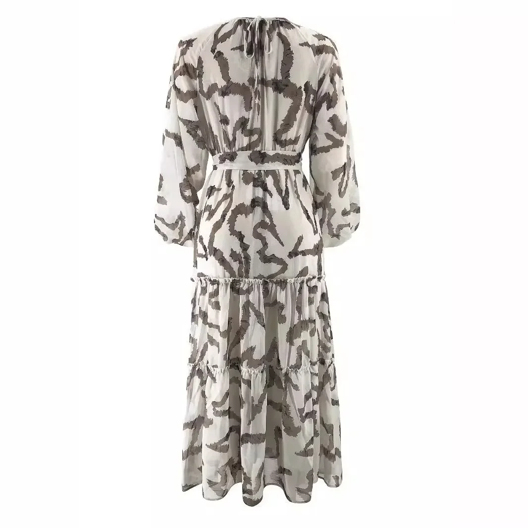 Middle Eastern Muslim Women\'s Long Gowns, Arabic Abayas, Printed Long Trousers with Belts, Fashionable and Elegant Dresses.