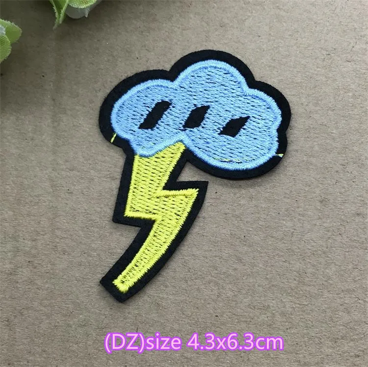 New arrival 10 pcs Love Plane Top Embroidered patches iron on Jeans coat tshirt bag shoe hat bag shoe Motif emblem accessory diy