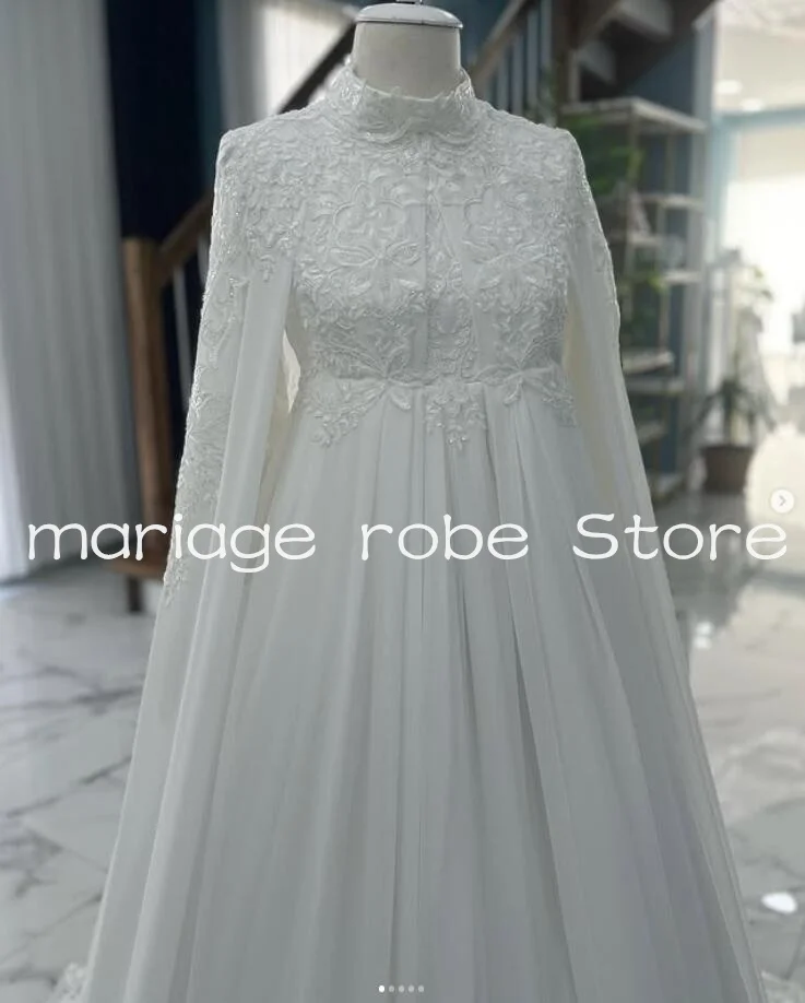 Princess Muslim Caftan Wedding Dresses with Cape Sleeve Lace Embroidery Customsized Middle East Bridal Gown Garment Outffit