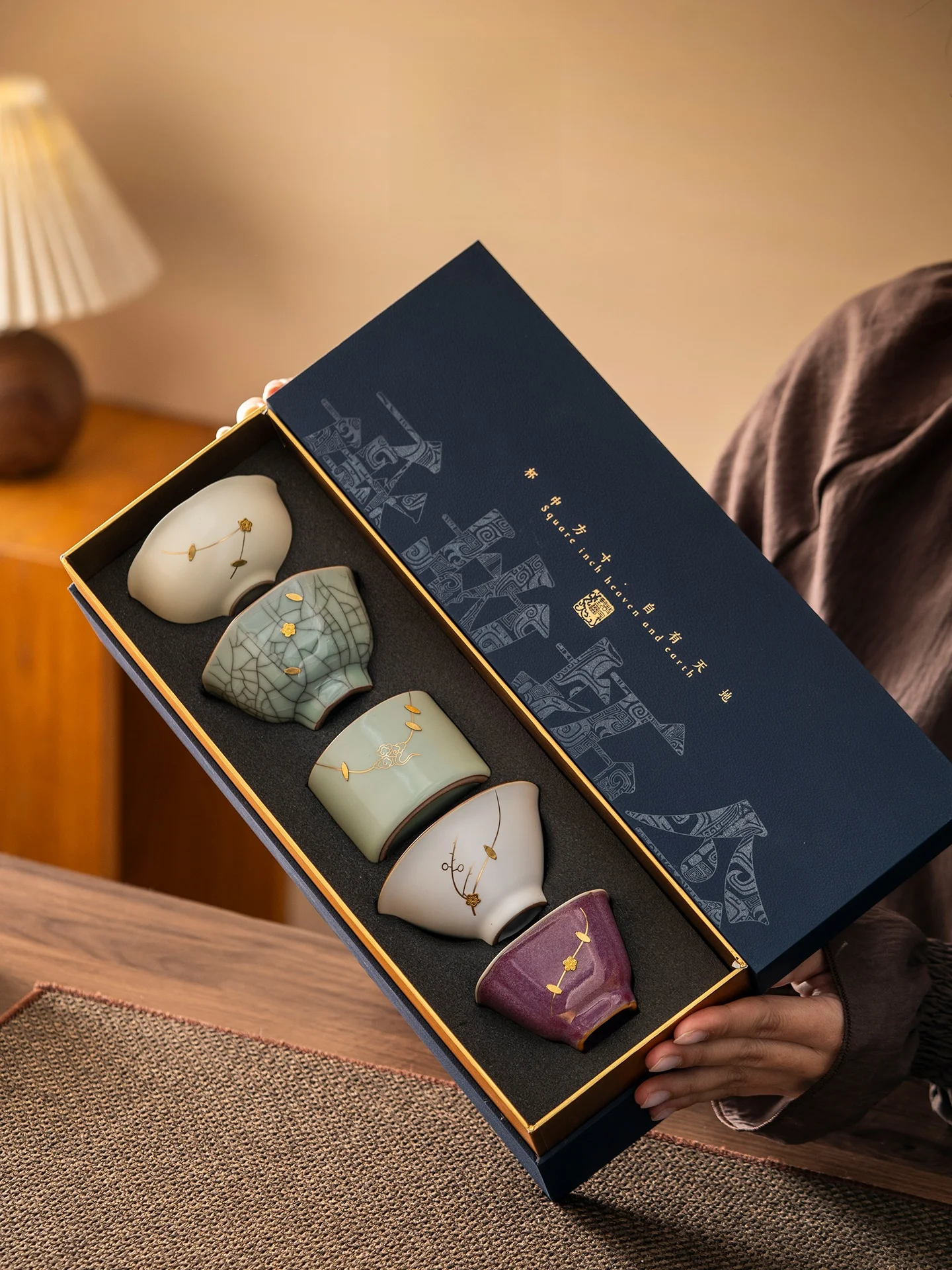 coffret-cadeau-creatif-haut-de-gamme-outils-a-the-raffines-cinq-grandes-tasses-en-porcelaine-cuites-au-four-cadeaux-pratiques-pour-la-famille-et-les-personnes-Agees-souvenir-de-banquet-de-luxe