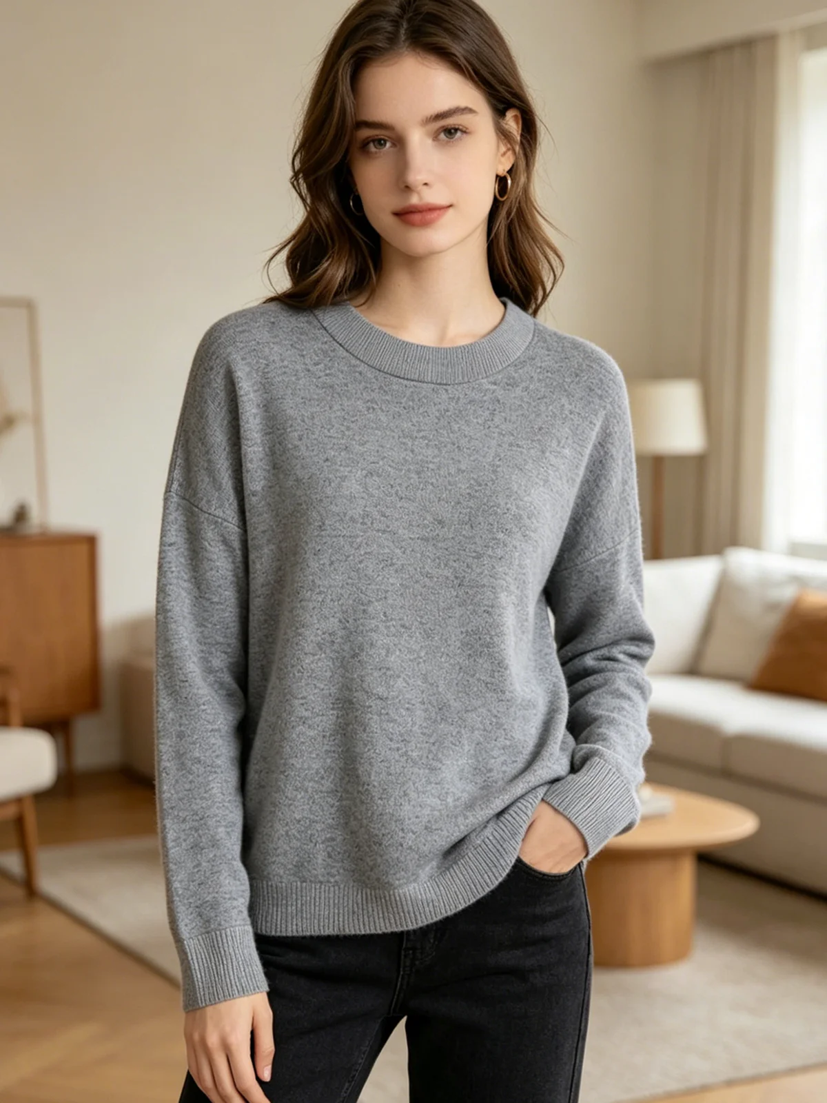 2026 Neuer Damen Hellgrauer Strickpullover Langarm Rundhals Locker Sitzend Lässige Alltagskleidung Herbst Winter Warmes Oberteil