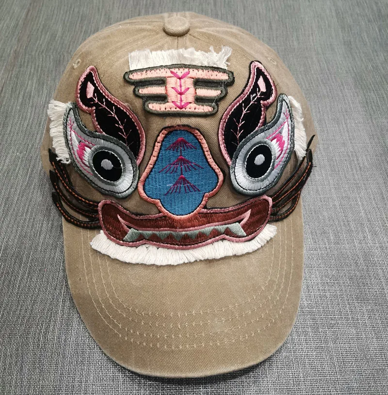 China Yunnan Characteristic Embroidered Tiger Head Hat Sun Hat Baseball Cap All-Matching Hip Hop Embroidery Hat Hair Accessories