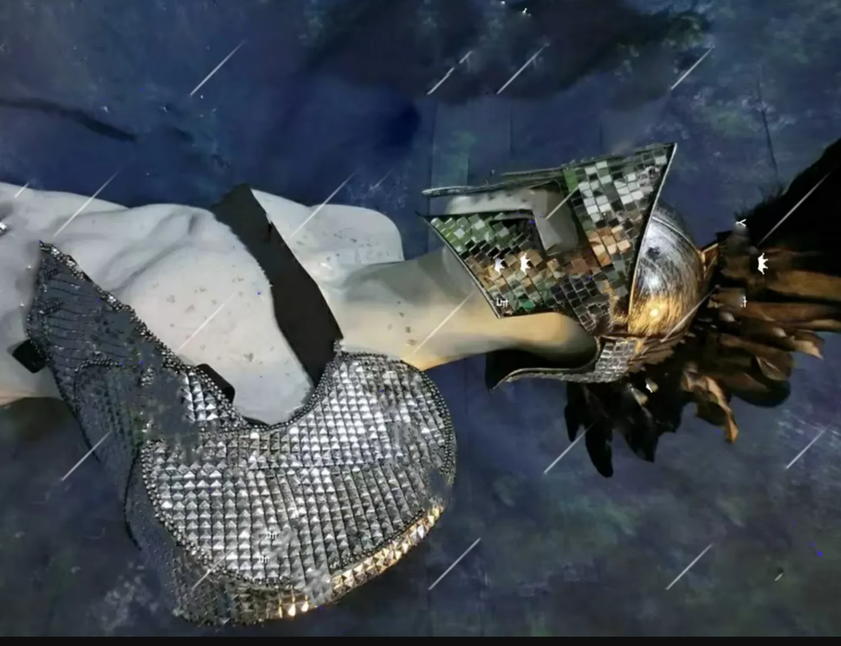 

Зеркальный воин, шлем, доспехи, костюм будущего, технологическое шоу, черный плащ, бар, ночной клуб, диджей, gogo, певица, вечерние шоу, карнавальный костюм