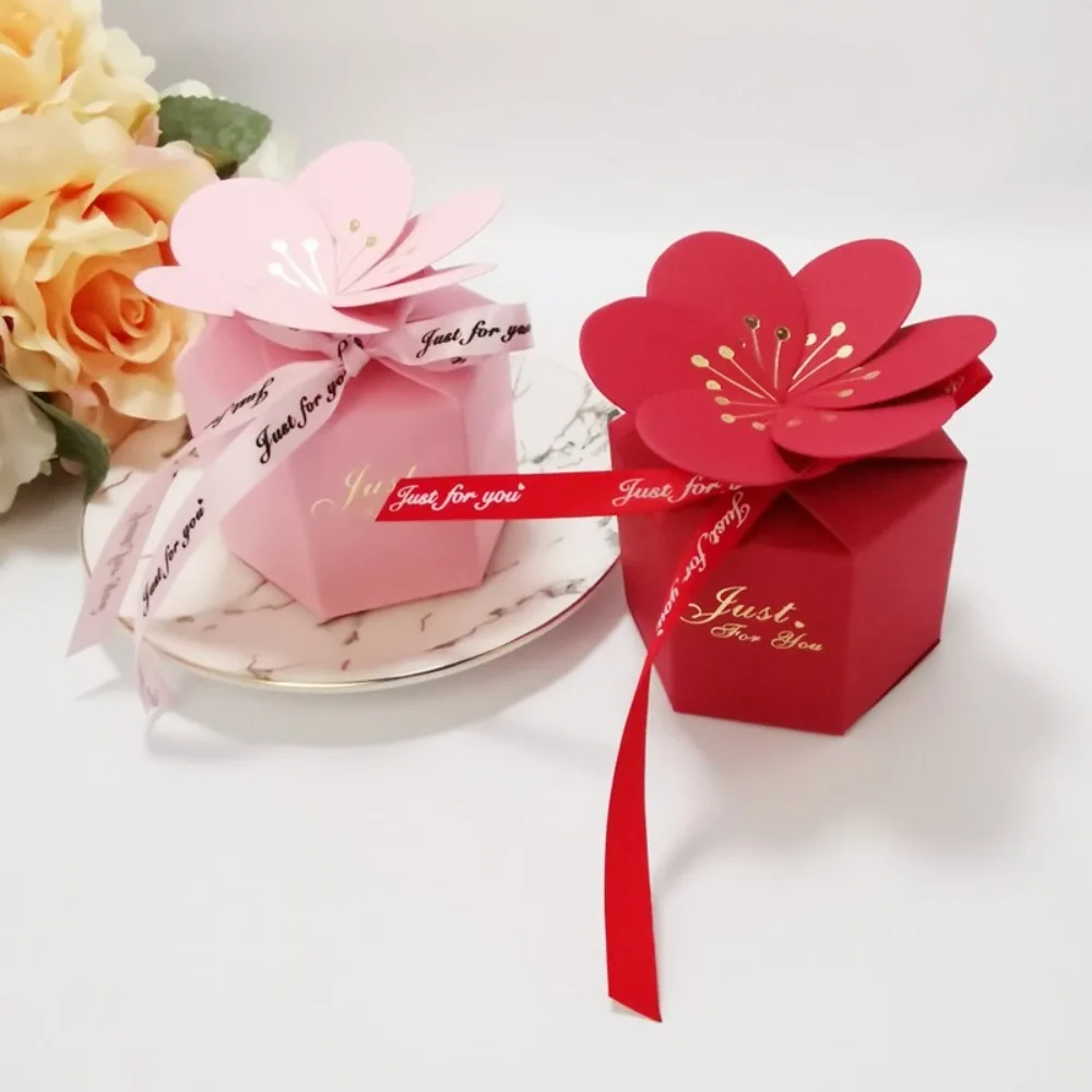 10PCS Creative Wedding Favor Box Hexagonal Paper Chocolate Candy Boxes Party Decor Ribbon Gift Packaging Boxes