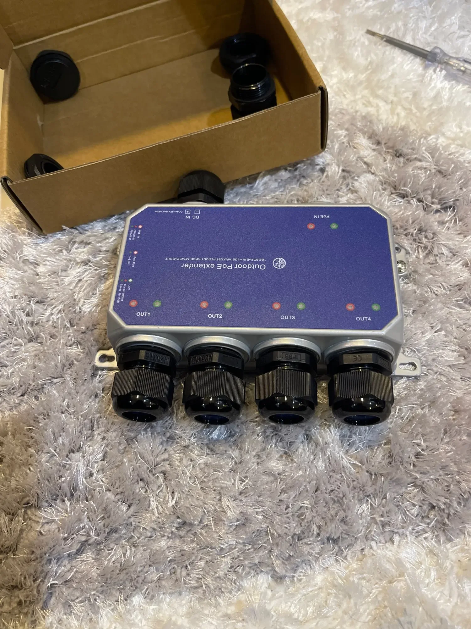 5 Port Gigabit Outdoor PoE Switch Extender IP67 Waterproof 120W Input 90W PoE Out Repeater for Outdoor IP Camera AP