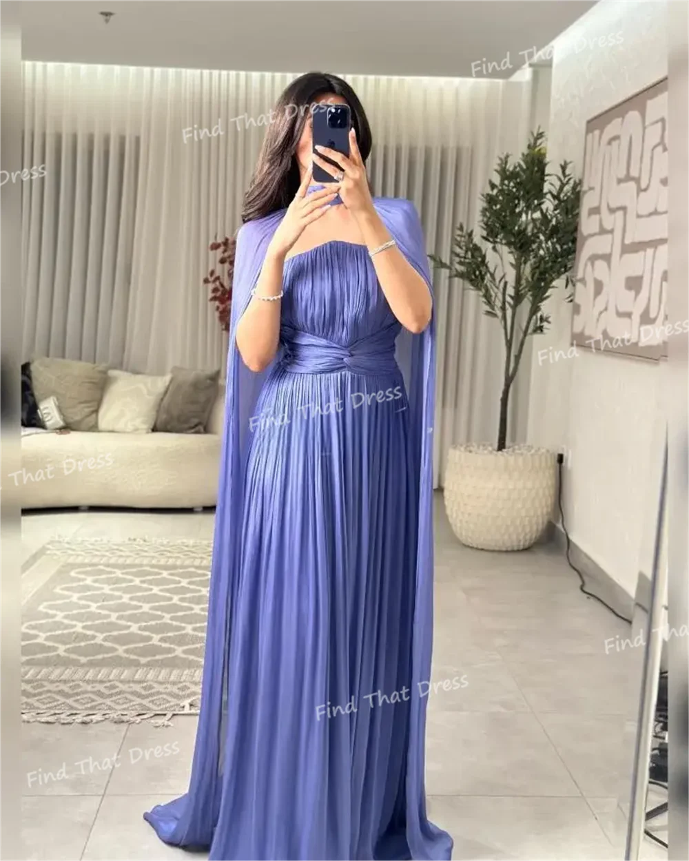 

Простое плиссированное вечернее платье трапециевидной формы с воротником-лодочкой, выполненное на заказ, вечернее платье макси со шлейфом и открытой спиной, вечернее платье со шлейфом и Cape Voi가