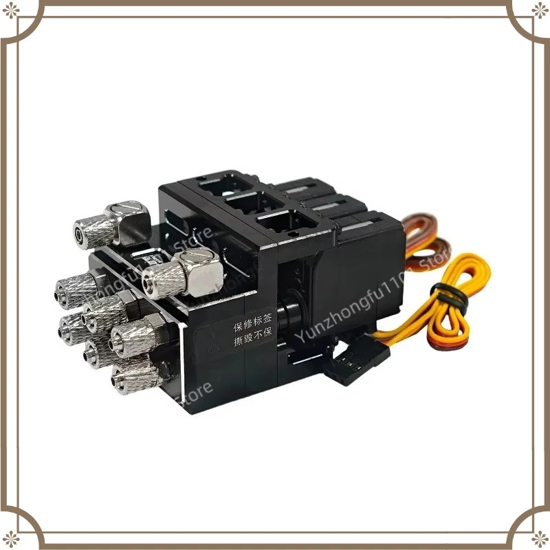 Metal 3CH Hydraulic Directional Control Valve, RC Hydraulic Reversing Valve for 1/12 1/14 RC Excavator Loader Model Upgrade Part