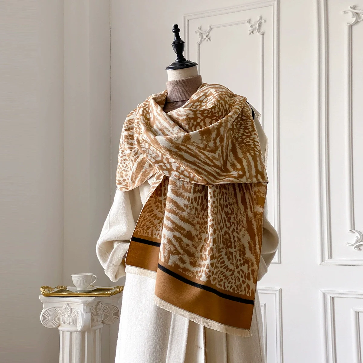 

2025 Elegant Ladies' Jacquard Pashmina Winter Thick Warmth Double Sided Tassel The Shawl Coldproof Windproof Blanket Scarf