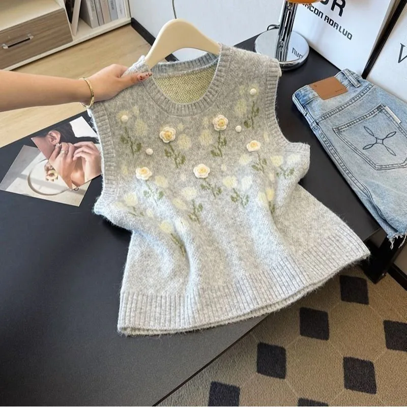 

Autumn Sleeveless Women Vest Loose Casual Loose Round Neck with Flowers Elegant Knitted Korean Pullover KnitwearWaistcoat Female