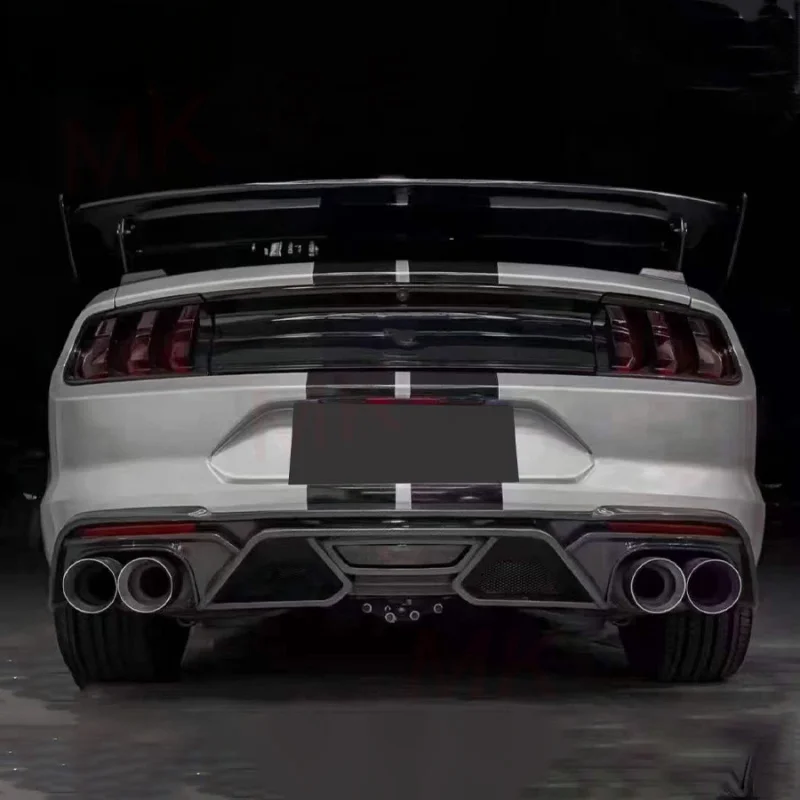 

Suitable for Ford Mustang GT500 Modified Carbon Fiber Rear Lip Spoiler