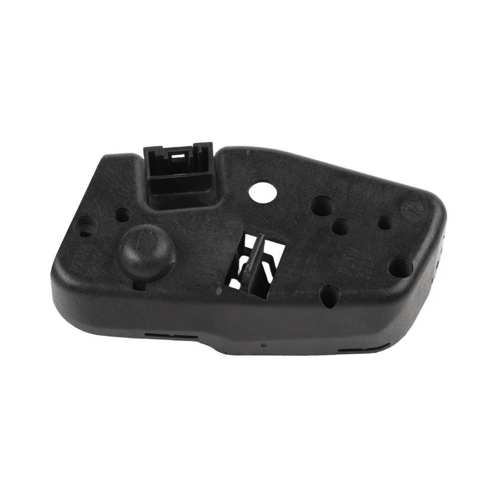 For Auto Repair Black Rear Light Socket ABS Plastic Material Non Deformation Structure Quick Installation Type
