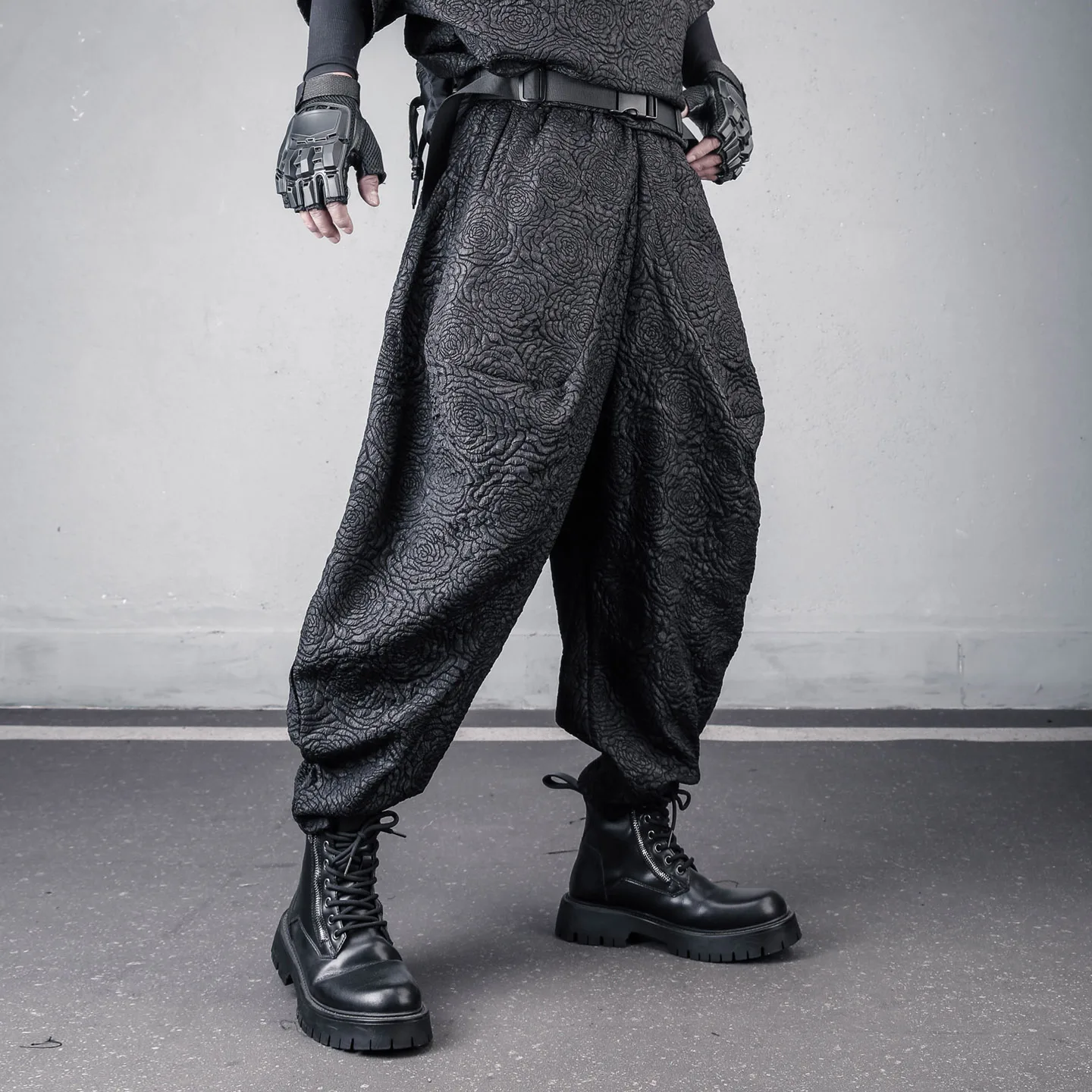 Dark Loose Large Size Rose Jacquard Cropped Pants Men's Spring and Summer Low-Grade Bloomers Pants