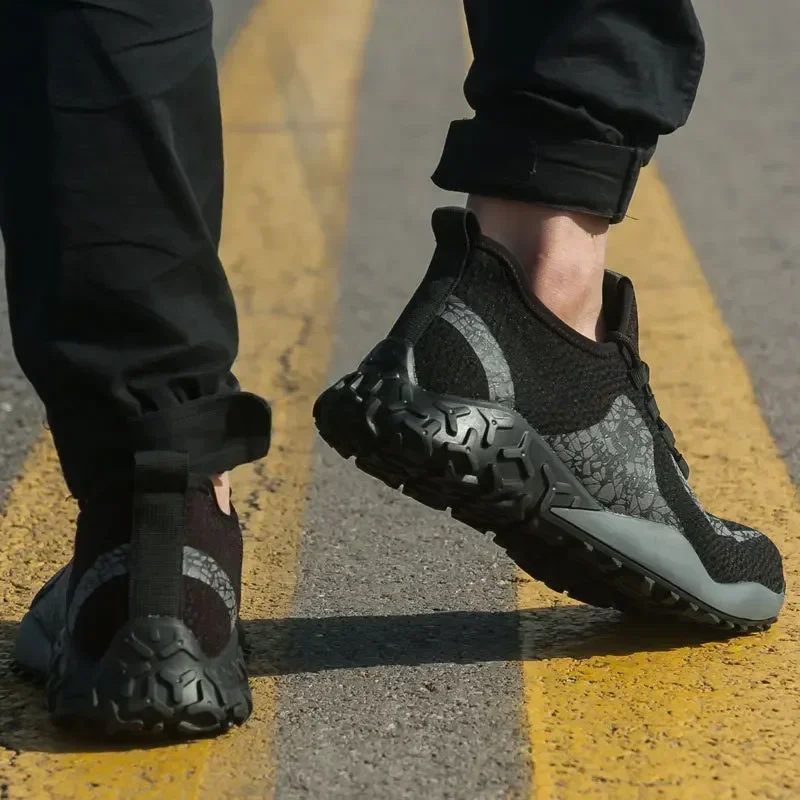 DurableOne Piece Of Breathable Anti Impact Anti Puncture Steel Toe Anti Slip Work Safety Shoes For Distribution