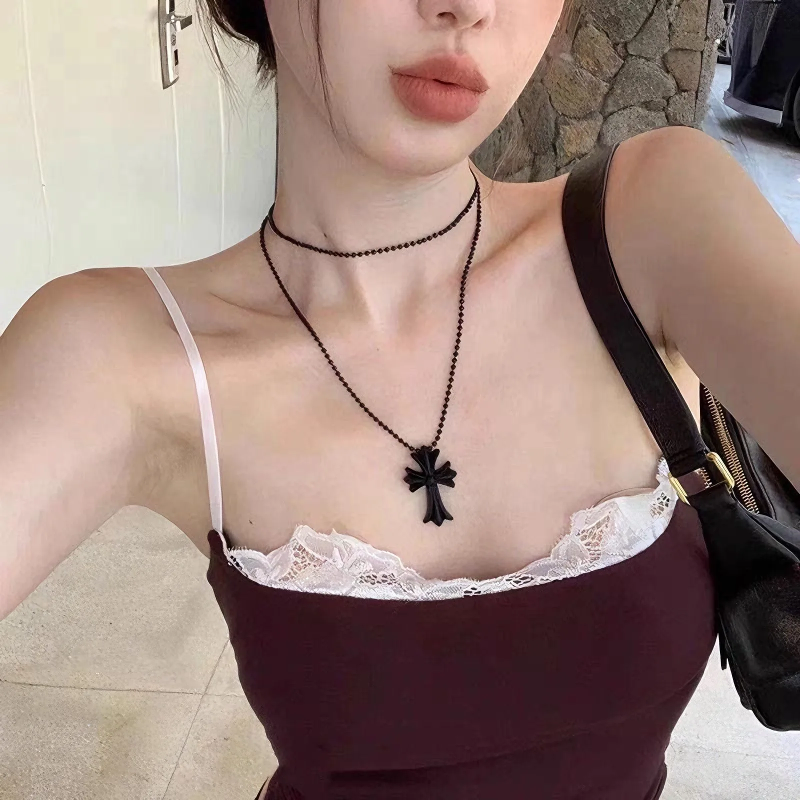 الرجعية Y2K طويل الصليب قلادة المرأة الراقية الإحساس طبقات سلسلة الترقوة الظلام كول حار فتاة الإكسسوارات مجوهرات مطرزة #3