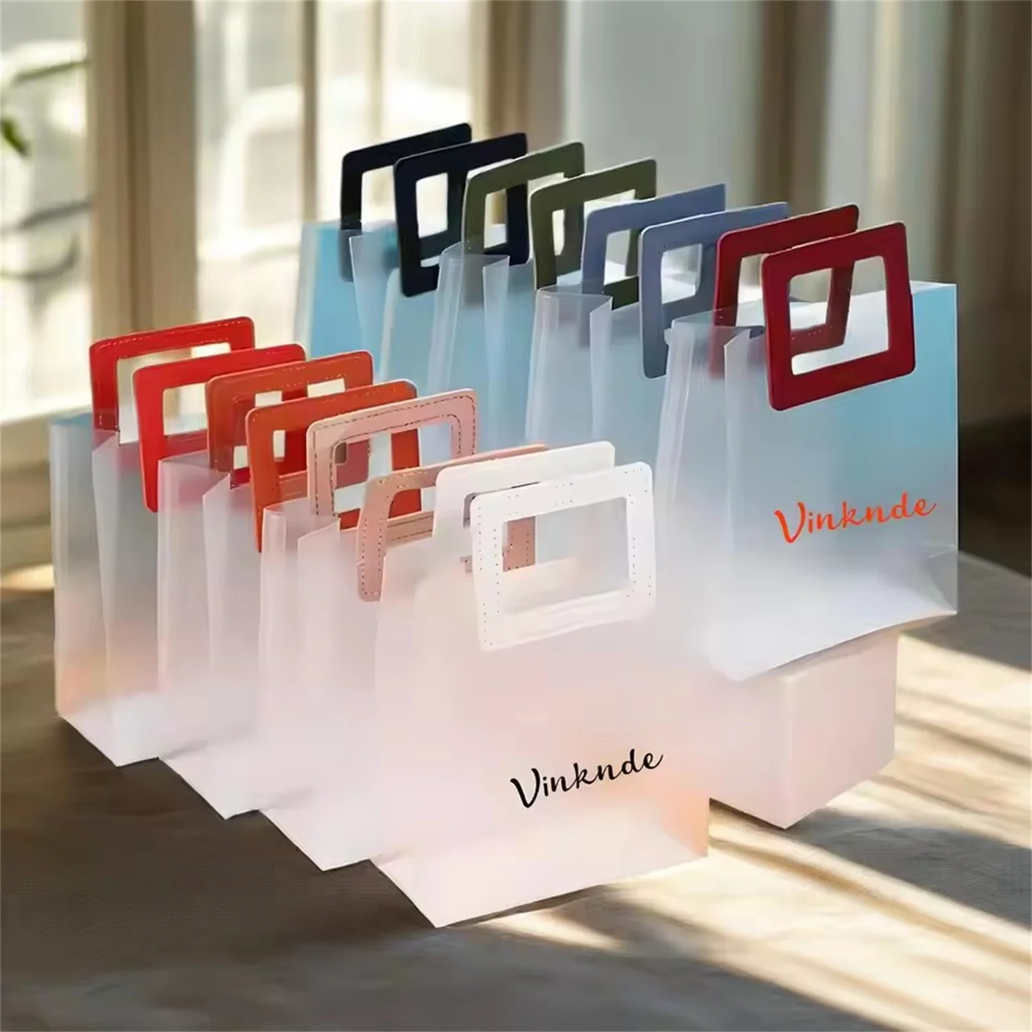 

PP Plastic Frosted Transparent Tote Shopping Bags Square Bottom Bag With Handle Personalization Logo Birthday Wedding Gift Pouch