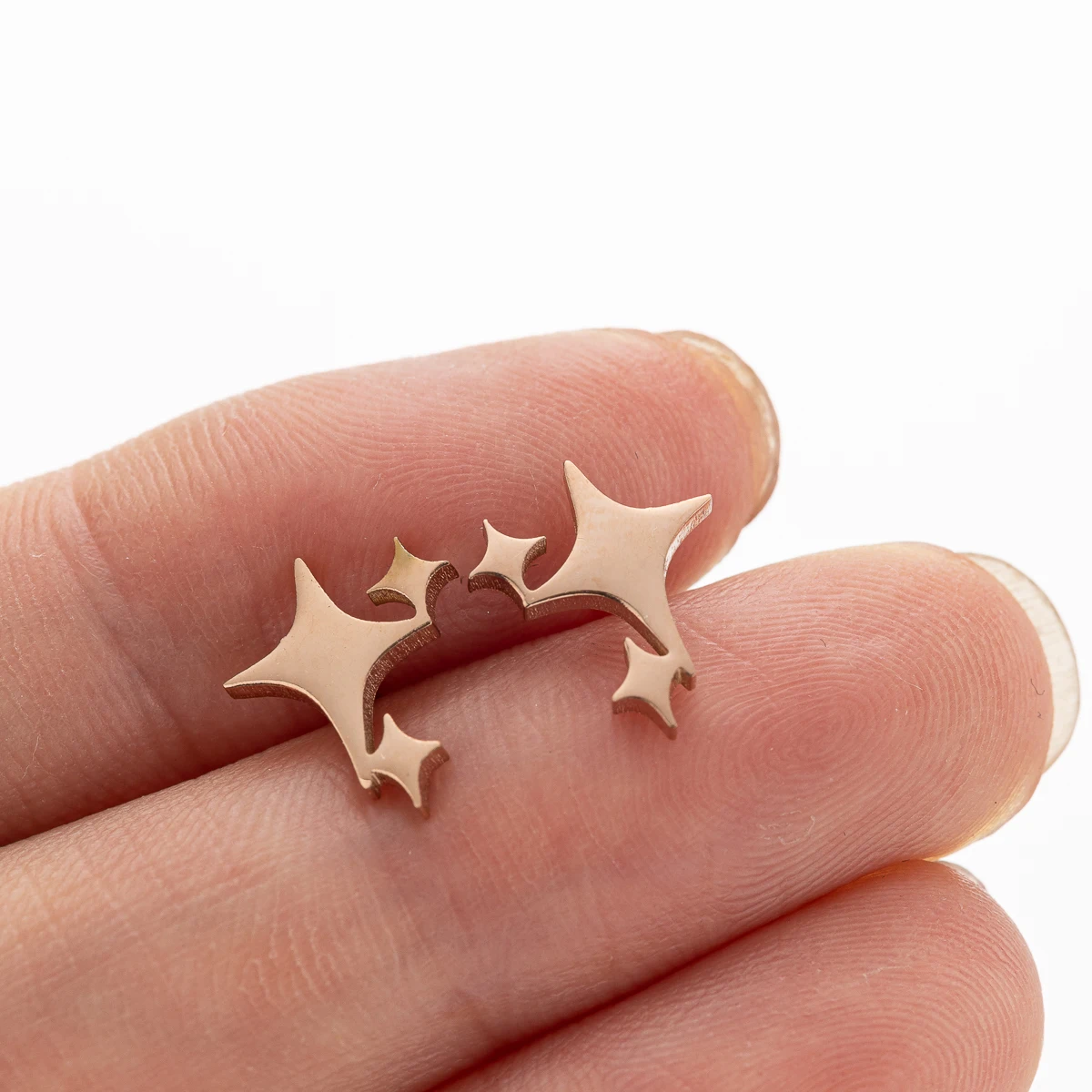 1 Paar 2026 Modische Edelstahl-Kreuz-Stern-Ohrstecker für Damen und Mädchen, koreanische vierzackige Stern-Persönlichkeits-Ohrringe, Schmuck – Detail 7