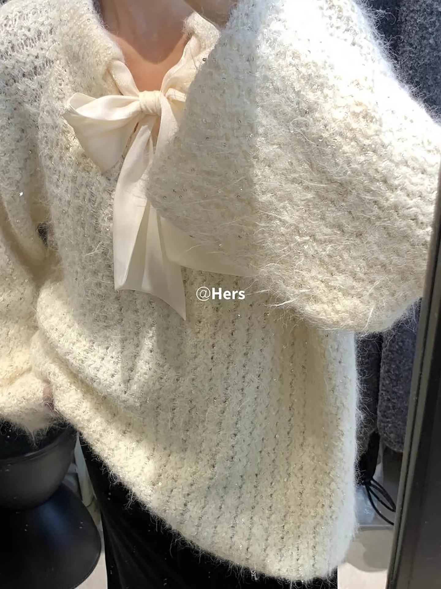 

Charming Small Woman Ele Simple Knot Belted Overhead Warm Knitwear Autumn Winter 2025 New Sle Commute Loose Fit