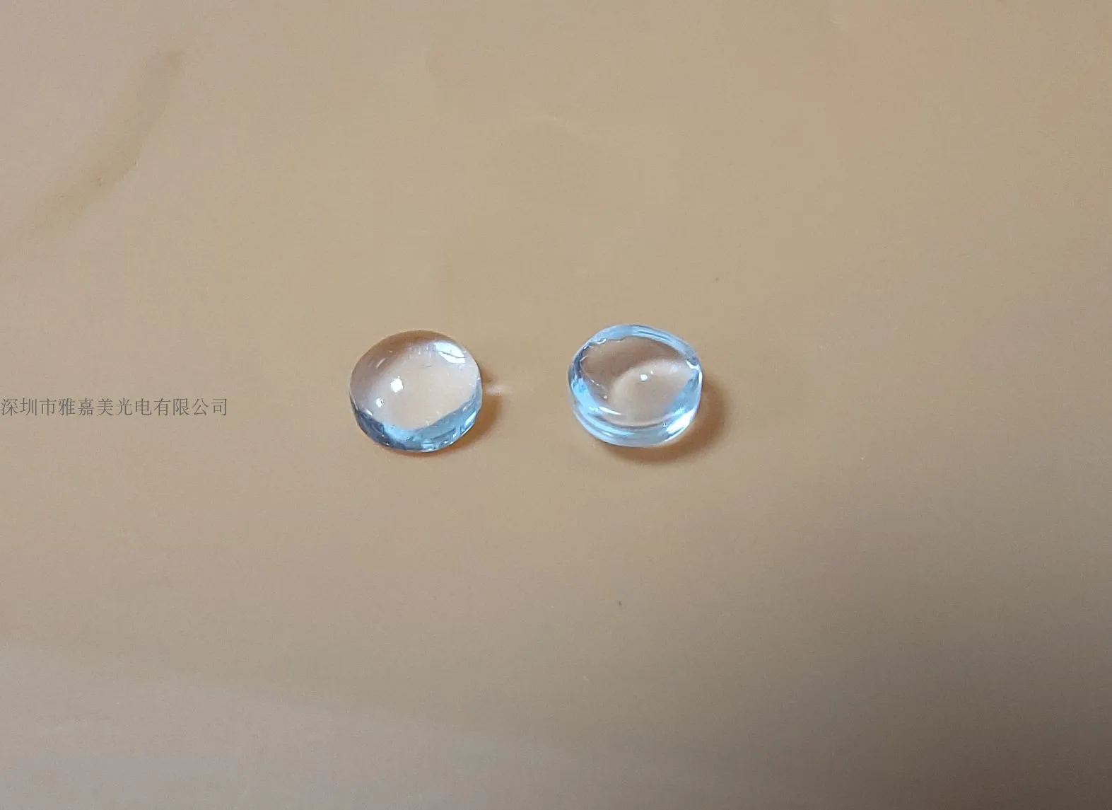 เลนส์กระจกออพติคอลไม่มีขอบเส้นผ่านศูนย์กลาง4มม. ถึง19.3มม. เลนส์เลนส์นูนแบนโฟกัสที่ปรับได้เลนส์เลนส์นูน LED